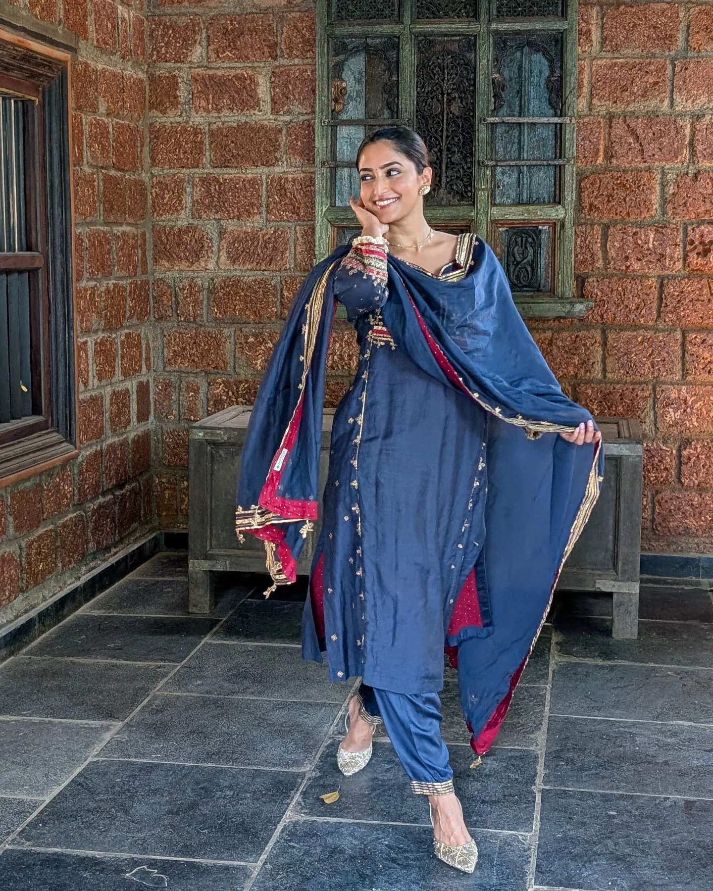 Reba Monica John - reba-monica-john-hot-5.webp